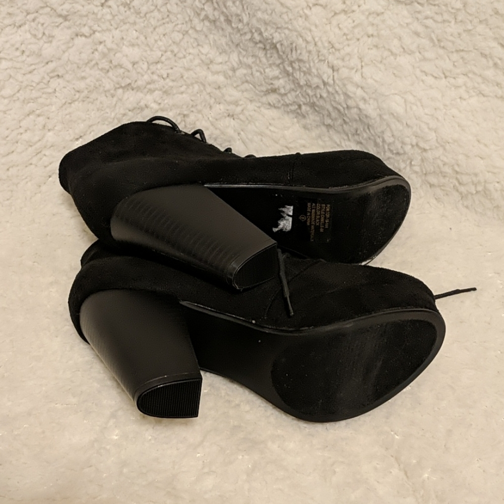 Black Platform Booties - Picture 3 of 5